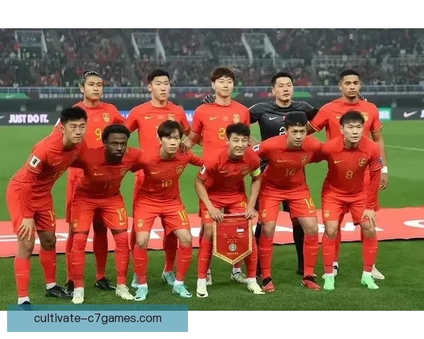 国足备战世界杯预选赛主帅强调团队协作与年轻力量崛起冲击出线目标 国足备战世界杯预选赛主帅强调团队协作与年轻力量崛起冲击出线目标