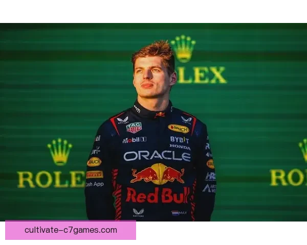 F1赛季激战正酣：红牛车队连续称霸车手和车队积分榜